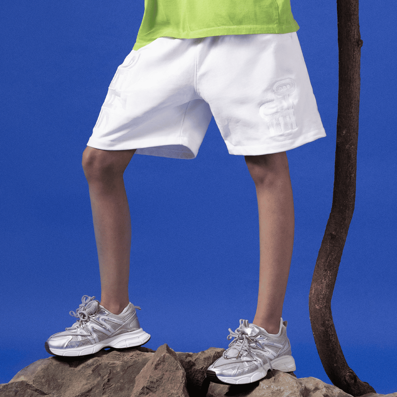 Ozo 'Sage' shorts, front view on a white background